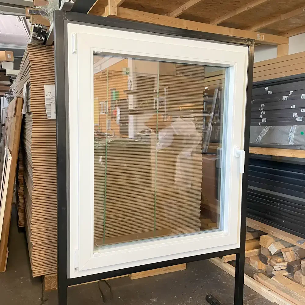 Fenster mit Öffnungsrichtung links, geschlossen