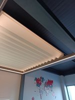PLISSMART® ShutterShadeBio Einfahrbare bioklimatische Pergola